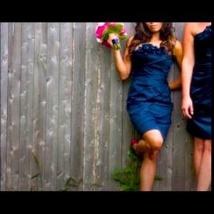 Navy blue strapless short dress